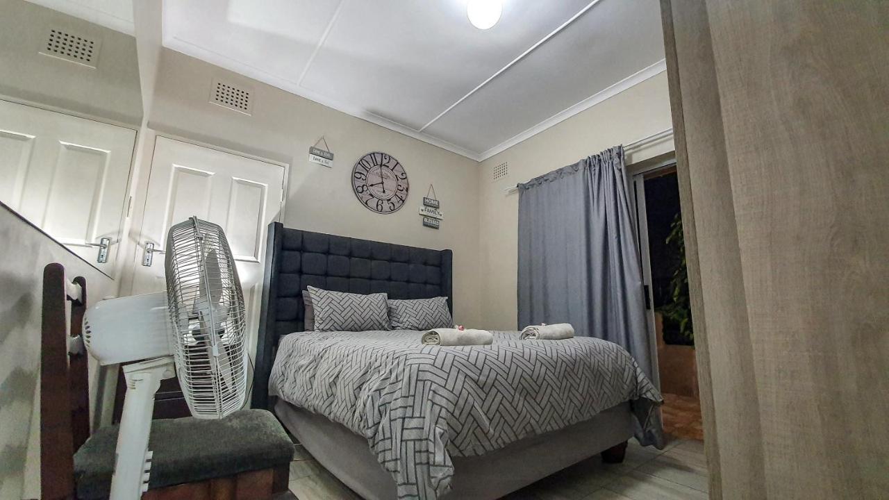 Home Away From Home ไพน์ทาวน์ ภายนอก รูปภาพ